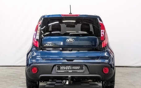 KIA Soul II рестайлинг, 2018 год, 1 810 000 рублей, 6 фотография