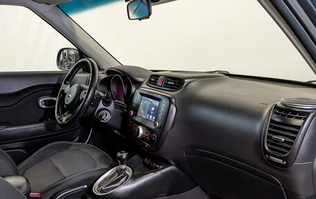 KIA Soul II рестайлинг, 2018 год, 1 810 000 рублей, 11 фотография