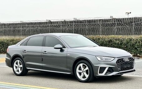 Audi A4, 2022 год, 2 320 000 рублей, 3 фотография