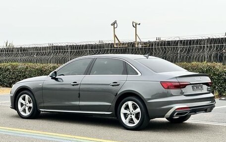 Audi A4, 2022 год, 2 320 000 рублей, 6 фотография
