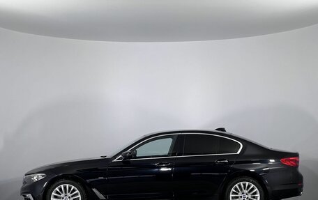 BMW 5 серия, 2017 год, 2 350 000 рублей, 8 фотография