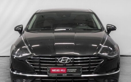 Hyundai Sonata VIII, 2022 год, 2 725 000 рублей, 2 фотография