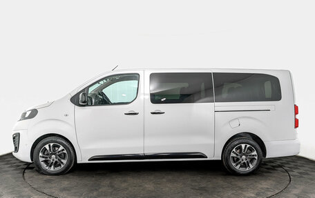 Opel Zafira Life I, 2021 год, 3 800 000 рублей, 8 фотография