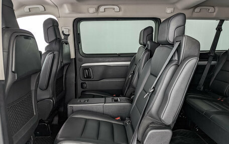 Opel Zafira Life I, 2021 год, 3 800 000 рублей, 25 фотография