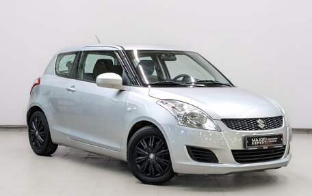 Suzuki Swift IV, 2011 год, 825 000 рублей, 3 фотография