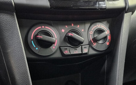 Suzuki Swift IV, 2011 год, 825 000 рублей, 25 фотография