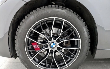 BMW 3 серия, 2018 год, 2 990 000 рублей, 18 фотография