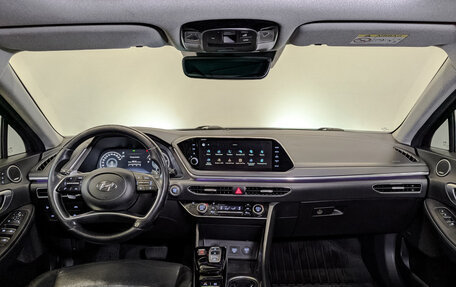 Hyundai Sonata VIII, 2022 год, 2 700 000 рублей, 14 фотография