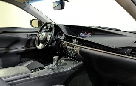 Lexus ES VII, 2018 год, 2 999 000 рублей, 13 фотография