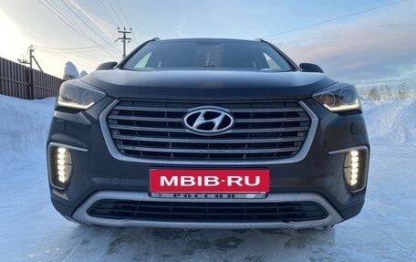 Hyundai Santa Fe III рестайлинг, 2016 год, 2 500 000 рублей, 1 фотография