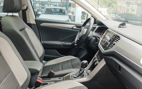 Volkswagen T-Roc I, 2023 год, 1 400 000 рублей, 7 фотография