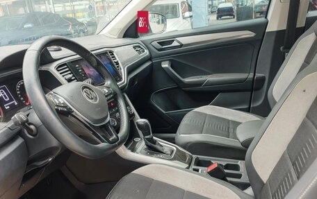 Volkswagen T-Roc I, 2023 год, 1 400 000 рублей, 6 фотография