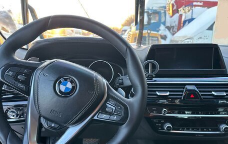 BMW 5 серия, 2018 год, 2 400 000 рублей, 9 фотография