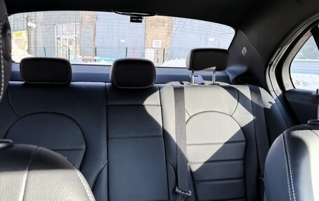 Mercedes-Benz C-Класс, 2017 год, 2 000 000 рублей, 32 фотография