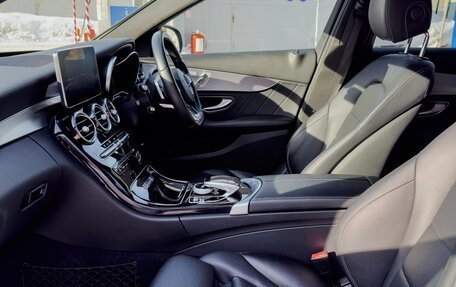 Mercedes-Benz C-Класс, 2017 год, 2 000 000 рублей, 25 фотография