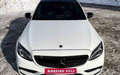Mercedes-Benz C-Класс, 2017 год, 2 000 000 рублей, 30 фотография