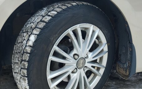 Hyundai Solaris II рестайлинг, 2014 год, 960 000 рублей, 9 фотография