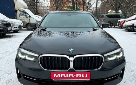 BMW 5 серия, 2020 год, 3 570 000 рублей, 8 фотография