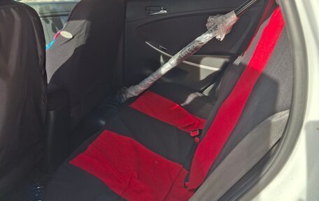 Hyundai Solaris II рестайлинг, 2014 год, 1 100 000 рублей, 17 фотография