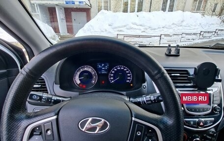 Hyundai Solaris II рестайлинг, 2014 год, 1 100 000 рублей, 8 фотография