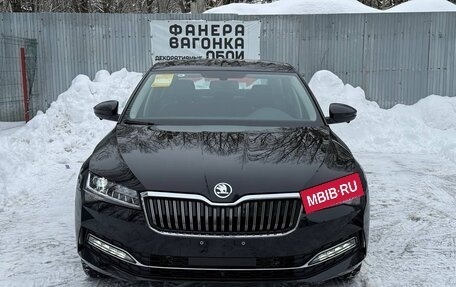 Skoda Superb III рестайлинг, 2025 год, 3 169 000 рублей, 2 фотография