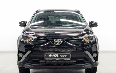 Toyota RAV4, 2018 год, 2 420 000 рублей, 2 фотография