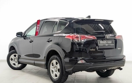 Toyota RAV4, 2018 год, 2 420 000 рублей, 7 фотография