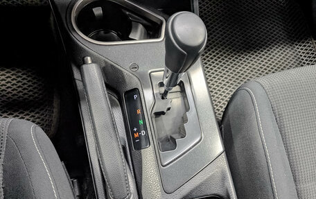 Toyota RAV4, 2018 год, 2 420 000 рублей, 26 фотография