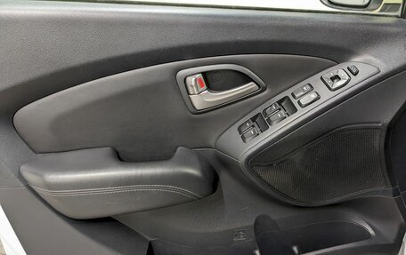 Hyundai ix35 I рестайлинг, 2012 год, 1 250 000 рублей, 11 фотография