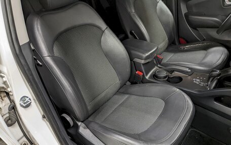 Hyundai ix35 I рестайлинг, 2012 год, 1 250 000 рублей, 20 фотография