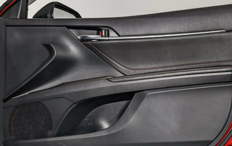 Toyota Camry, 2021 год, 4 100 000 рублей, 25 фотография