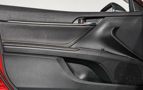 Toyota Camry, 2021 год, 4 100 000 рублей, 19 фотография