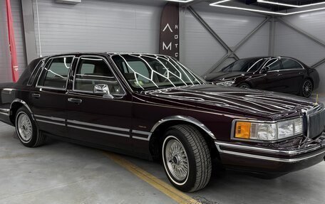 Lincoln Town Car II, 1991 год, 6 000 000 рублей, 2 фотография
