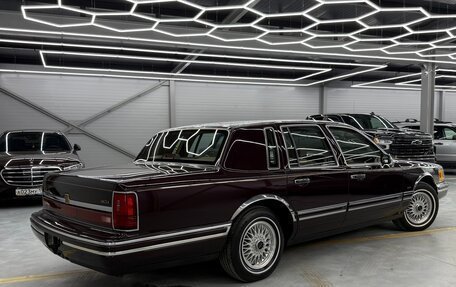 Lincoln Town Car II, 1991 год, 6 000 000 рублей, 4 фотография