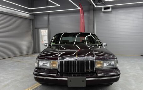 Lincoln Town Car II, 1991 год, 6 000 000 рублей, 13 фотография