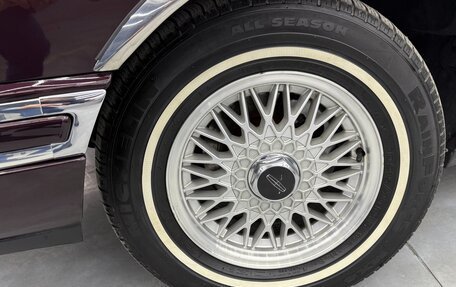 Lincoln Town Car II, 1991 год, 6 000 000 рублей, 16 фотография