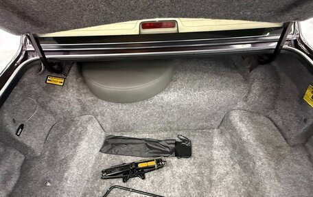 Lincoln Town Car II, 1991 год, 6 000 000 рублей, 29 фотография