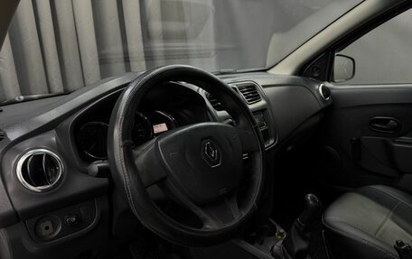 Renault Logan II, 2018 год, 359 900 рублей, 5 фотография