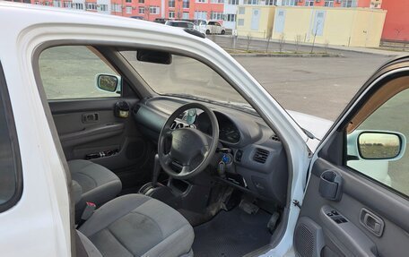 Nissan March II, 2001 год, 190 000 рублей, 5 фотография