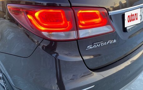 Hyundai Santa Fe III рестайлинг, 2016 год, 2 500 000 рублей, 4 фотография