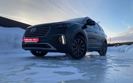 Hyundai Santa Fe III рестайлинг, 2016 год, 2 500 000 рублей, 2 фотография