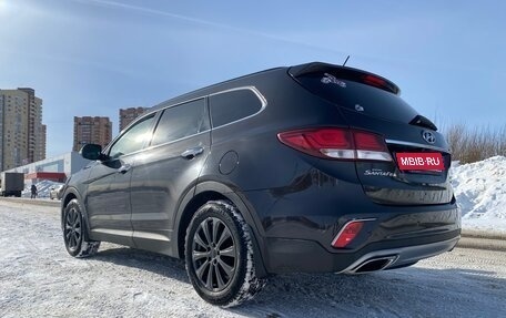 Hyundai Santa Fe III рестайлинг, 2016 год, 2 500 000 рублей, 13 фотография