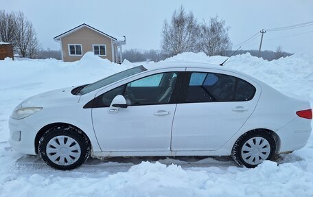 Peugeot 408 I рестайлинг, 2014 год, 700 000 рублей, 4 фотография
