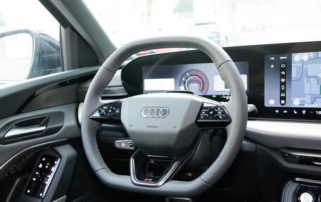 Audi Q5, 2026 год, 6 380 000 рублей, 13 фотография