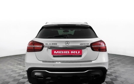 Mercedes-Benz GLA, 2018 год, 2 390 000 рублей, 6 фотография