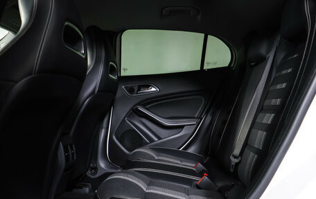 Mercedes-Benz GLA, 2018 год, 2 390 000 рублей, 12 фотография