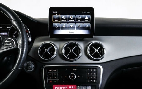 Mercedes-Benz GLA, 2018 год, 2 390 000 рублей, 14 фотография