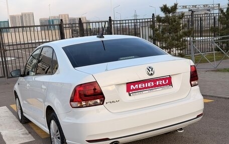 Volkswagen Polo VI (EU Market), 2017 год, 1 200 000 рублей, 11 фотография