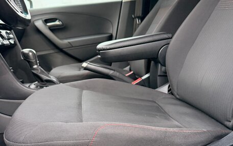 Volkswagen Polo VI (EU Market), 2017 год, 1 200 000 рублей, 33 фотография