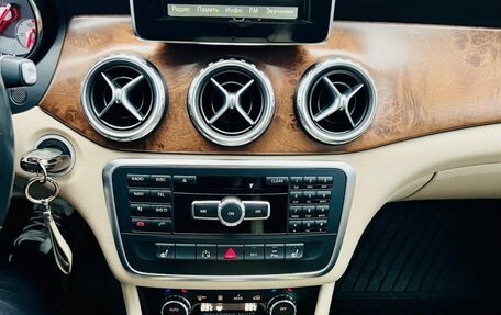 Mercedes-Benz GLA, 2014 год, 1 390 000 рублей, 11 фотография